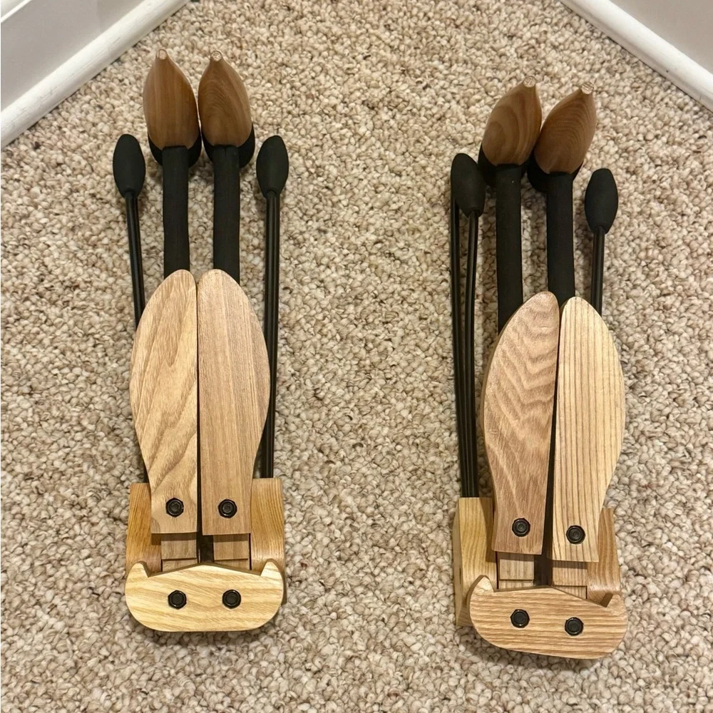 Stageline Wooden Guitar Stand - Picture 3 of 6